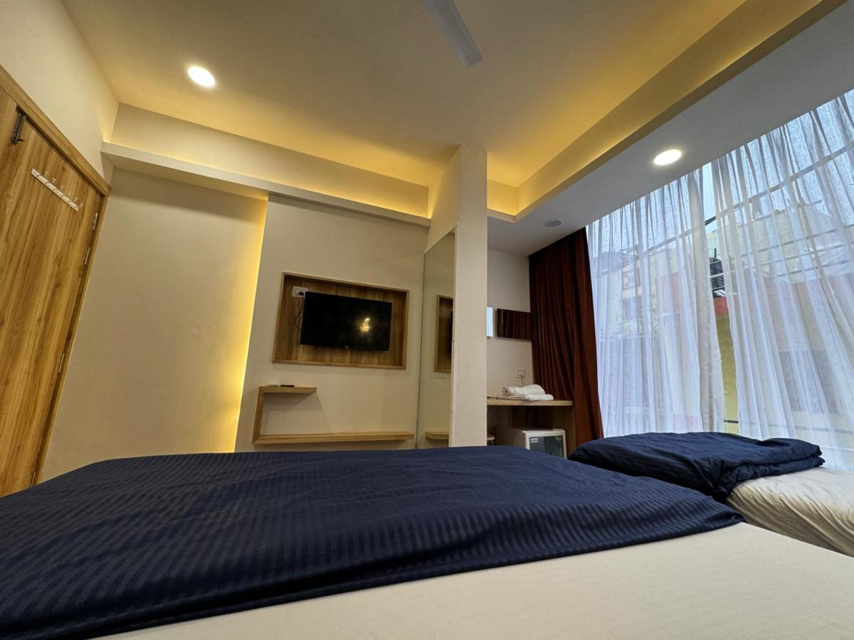 Hotel Shree Mahakal Krapa Ujjain Phòng bức ảnh