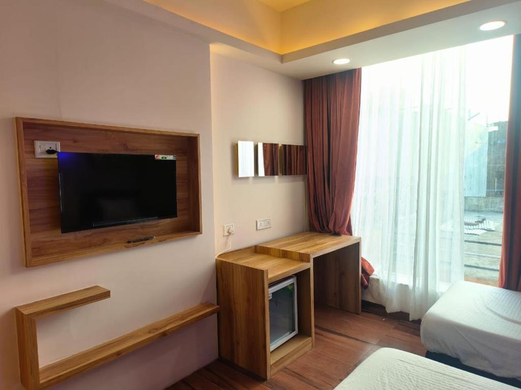 Hotel Shree Mahakal Krapa Ujjain Ngoại thất bức ảnh