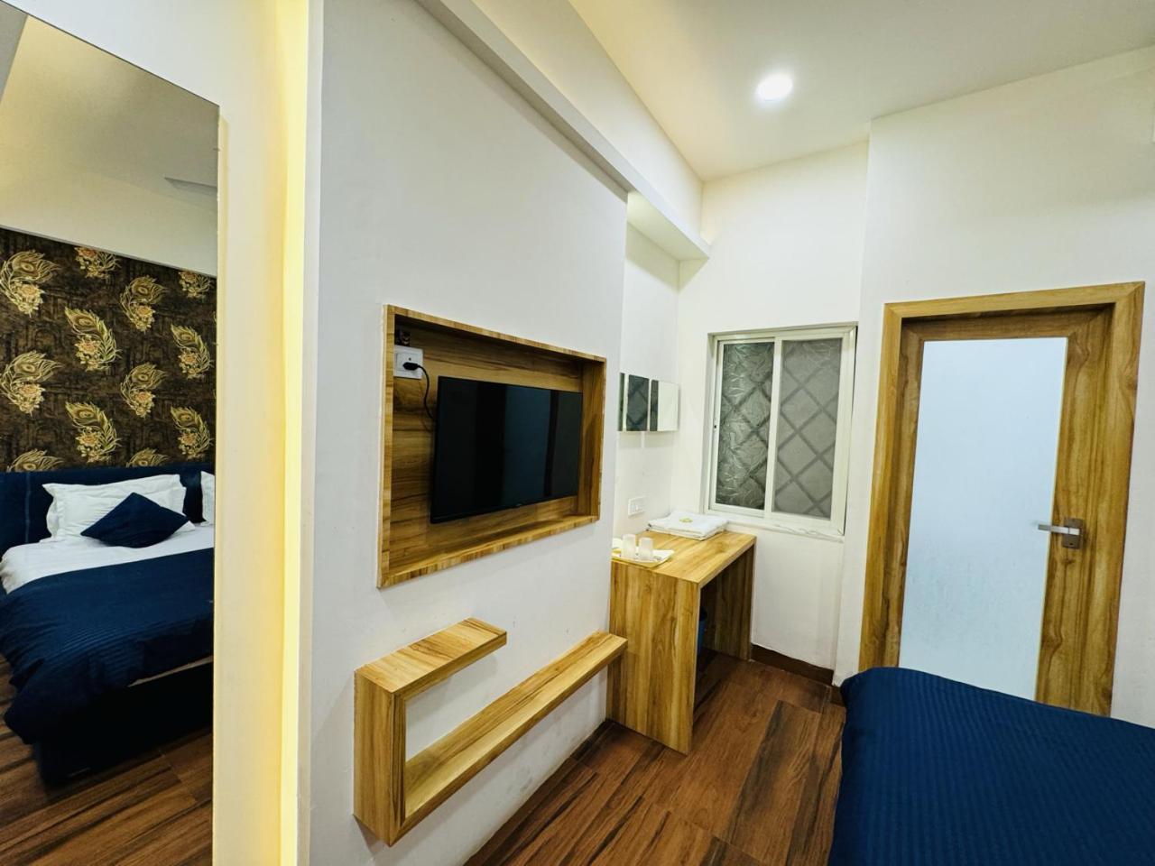 Hotel Shree Mahakal Krapa Ujjain Ngoại thất bức ảnh