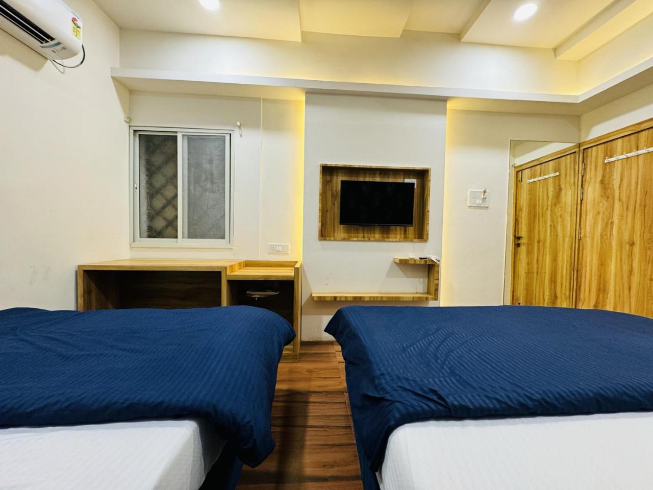 Hotel Shree Mahakal Krapa Ujjain Phòng bức ảnh